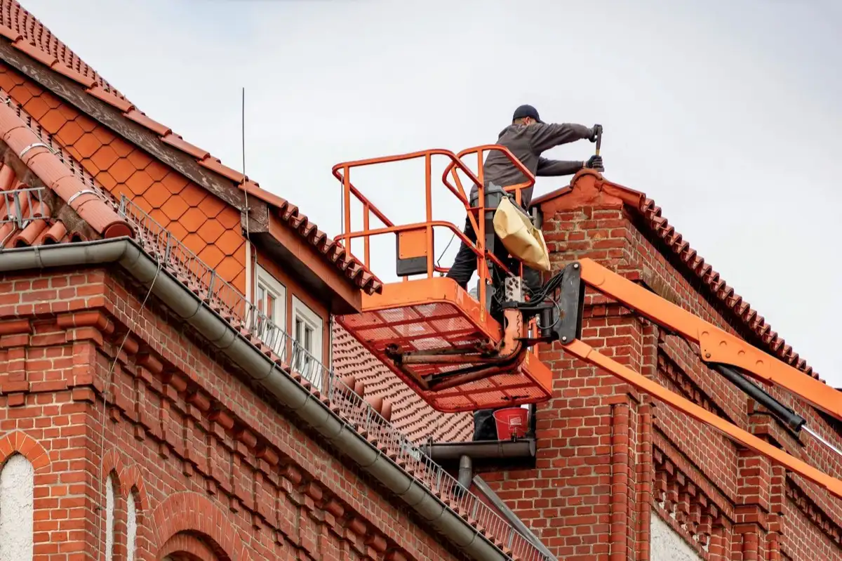 Roof Coatings & Sealing in Fort Wayne, IN
