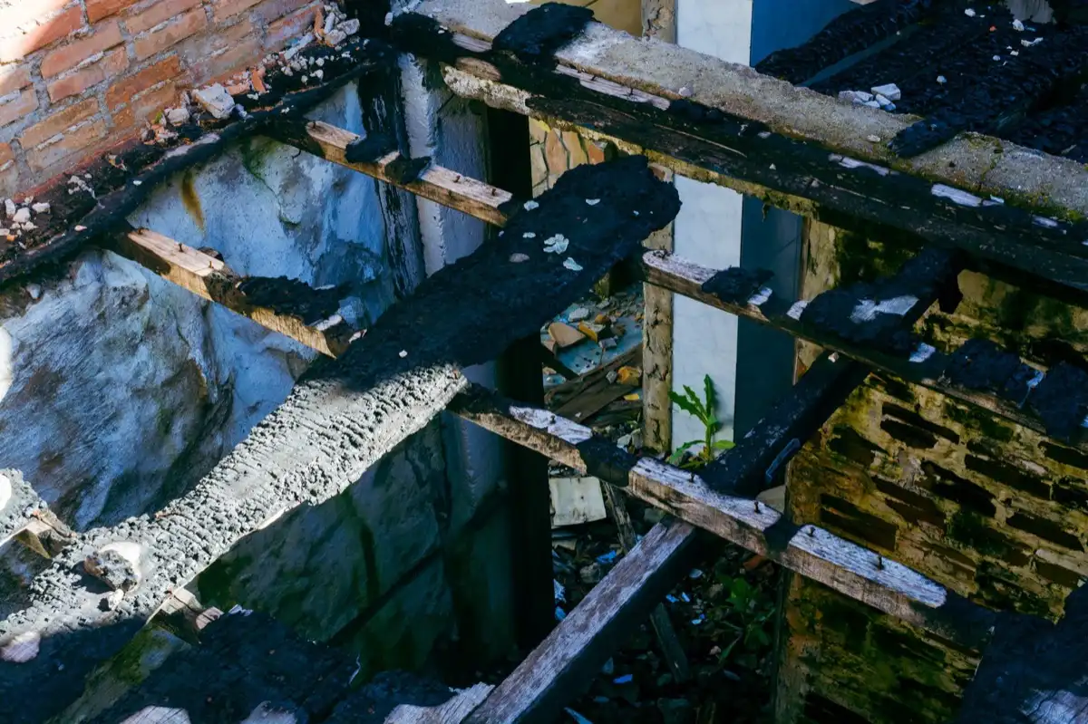 Roof Leak Repair in Fort Wayne, IN